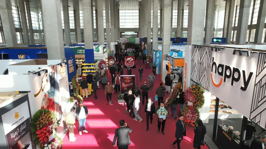 برگزاری نمایشگاه های تخصصی و تقویم نمایشگاهی سالانه